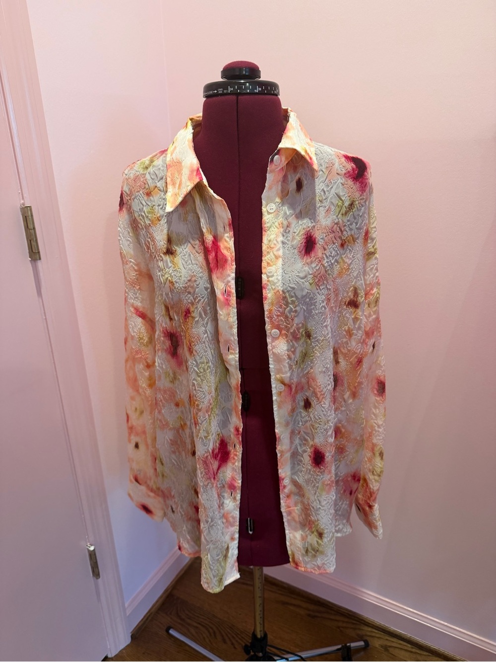 Bailey 44 Cream Button-Down Shirt with Pink & Orange Floral Motif